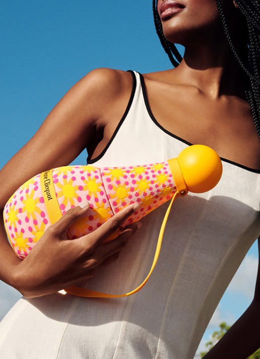 Veuve Clicquot Sun Totem Rosé champagne met wijnkoeler 750 ml - voorkant 2 beige