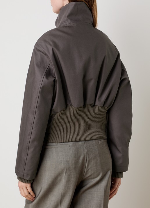 Victoria Beckham Bomberjack met steekzakken - achterkant 3 taupe