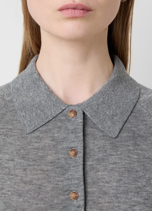Victoria Beckham Fijngebreide top van wol met polokraag - detail 4 grijs