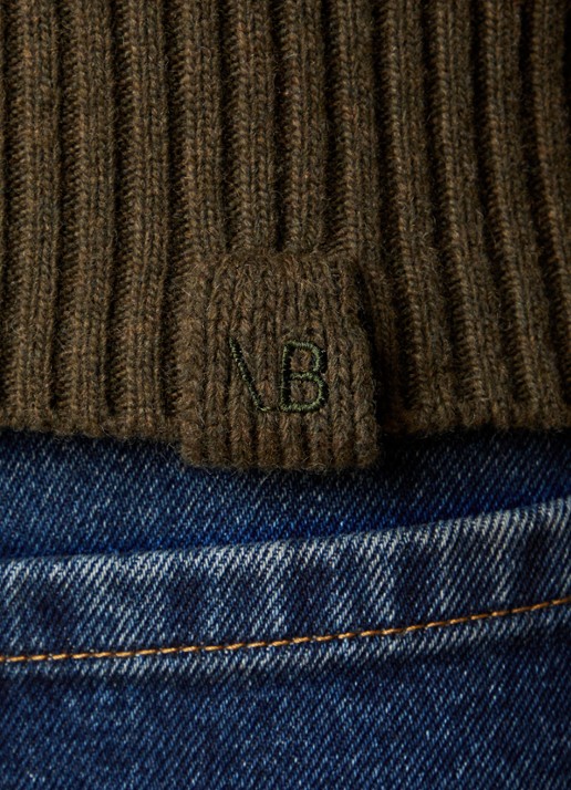 Victoria Beckham Fijngebreide vest in lamswolblend - detail 4 donkergroen