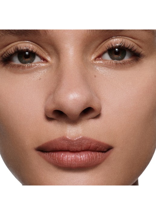 Victoria Beckham Lip Definer - waterproof lip liner - detail 4 zilver