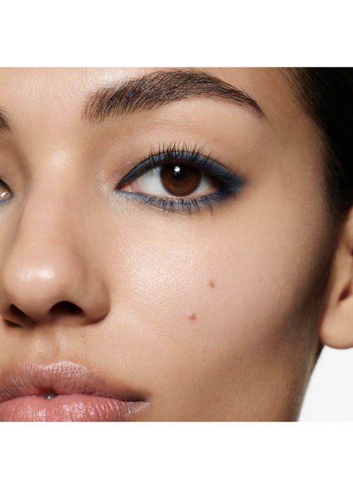 Victoria Beckham Satin Kajal Liner - waterproof eyeliner - detail 7 jeans