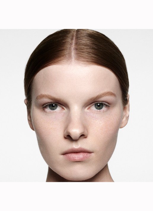 Victoria Beckham The Concealer Pen - detail 2 fl1