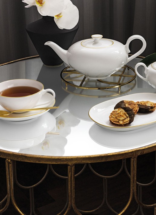 Villeroy & Boch Anmut Gold theekopje 20 cl - achterkant 4 gebroken wit