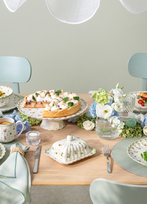 Villeroy & Boch Easter Delight taartplateau 32 cm - achterkant gebroken wit