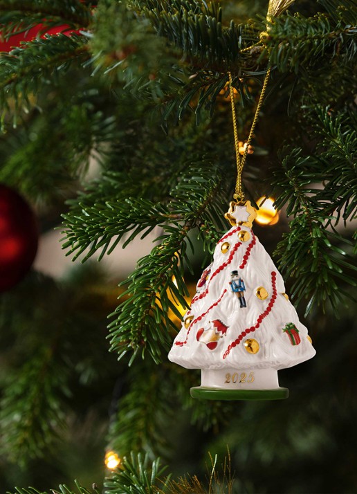 Villeroy & Boch Kerstboom 2025 kersthanger 7,3 cm - detail 3 gebroken wit