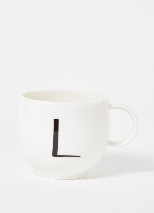 Villeroy & Boch Like Letters L mok 38 cl - voorkant 2 gebroken wit