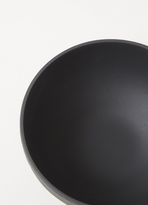 Villeroy & Boch Manufacture Rock kom 12,5 cm  - detail zwart