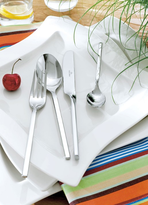 Villeroy & Boch NewWave bestekset 30-delig - voorkant 2 zilver