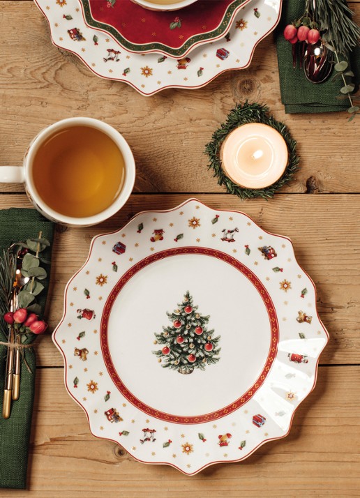 Villeroy & Boch Toy's Delight Kerst ontbijtbord 24 cm - voorkant 3 gebroken wit