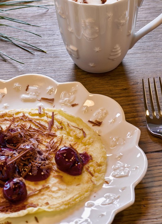 Villeroy & Boch Toy's Delight Royal Classic Kerst ontbijtbord 24 cm - achterkant 8 gebroken wit