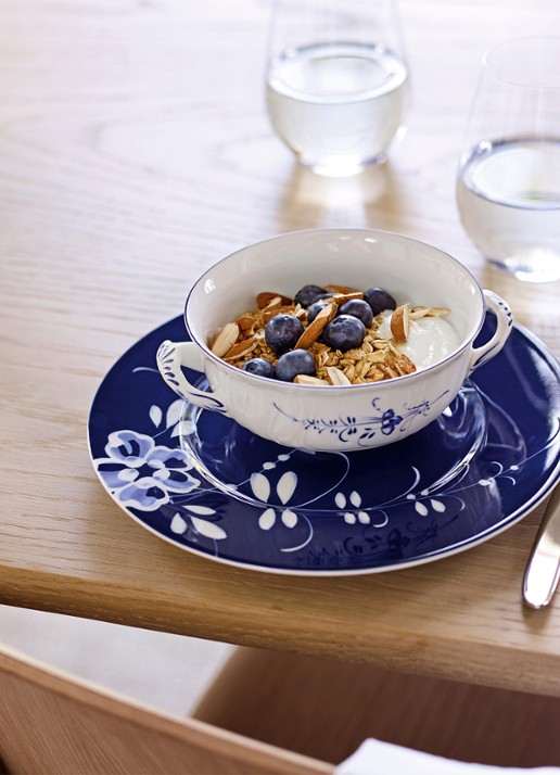 Villeroy & Boch Vieux Luxembourg Brindille ontbijtbord 22 cm - achterkant donkerblauw