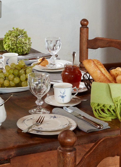 Villeroy & Boch Vieux Luxembourg espressokopje 10 cl - achterkant 5 gebroken wit