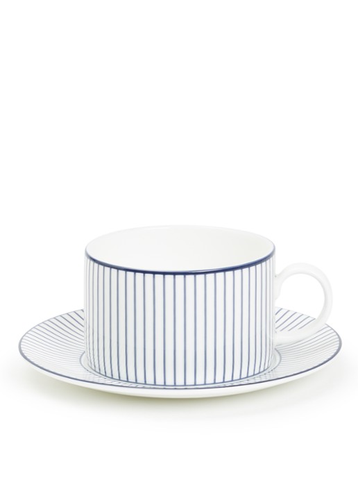 Wedgwood Gio kop en schotel 22 cl