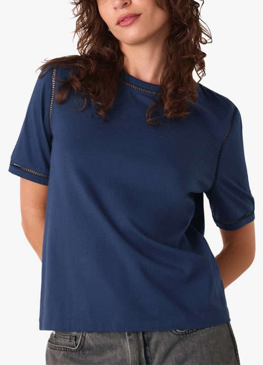 Whistles Broderie T-shirt met opengewerkt dessin