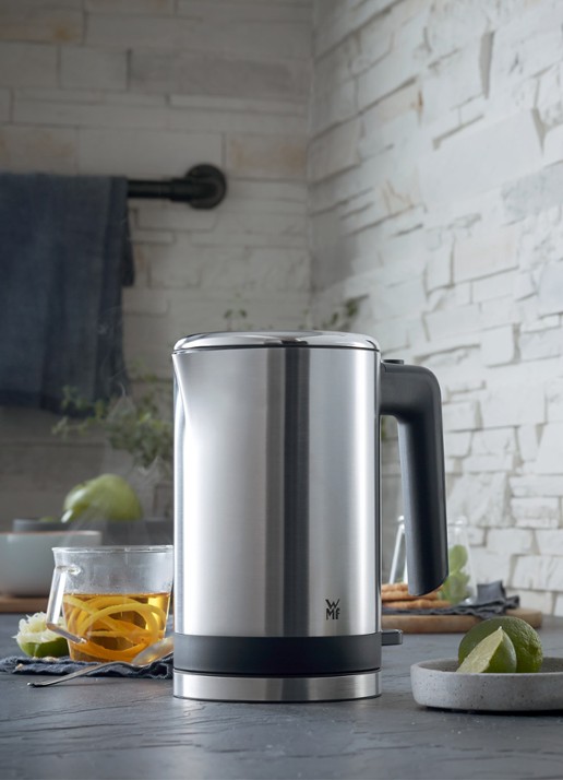 WMF KITCHENminis waterkoker 0,8 liter - voorkant 2 roestvrijstaal
