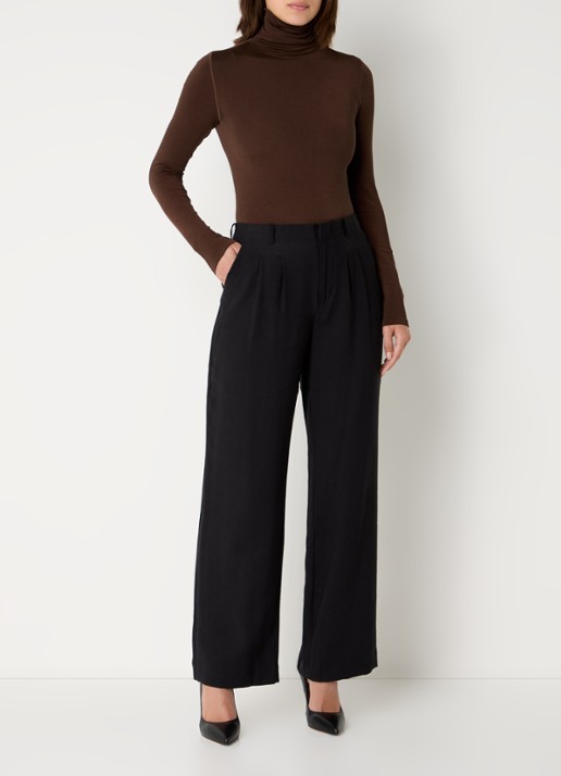 Wolford Colorado body met col - voorkant 3 chocoladebruin