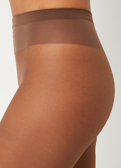 Wolford Individual panty in 20 denier - detail 2 chocoladebruin