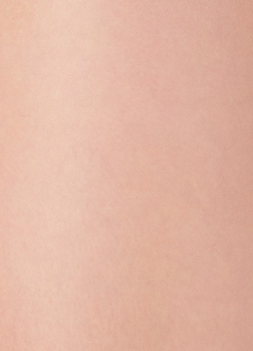 Wolford Luxe panty in 9 denier - detail lichtbruin