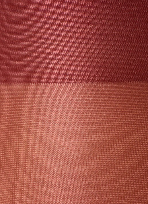 Wolford Neon panty in 40 denier - detail 3 bordeauxrood