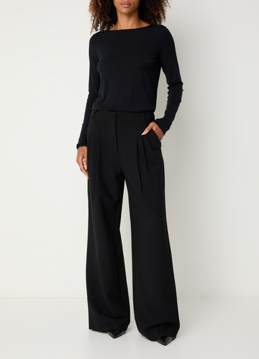 Wolford Pure longsleeve met ronde hals - voorkant 2 zwart