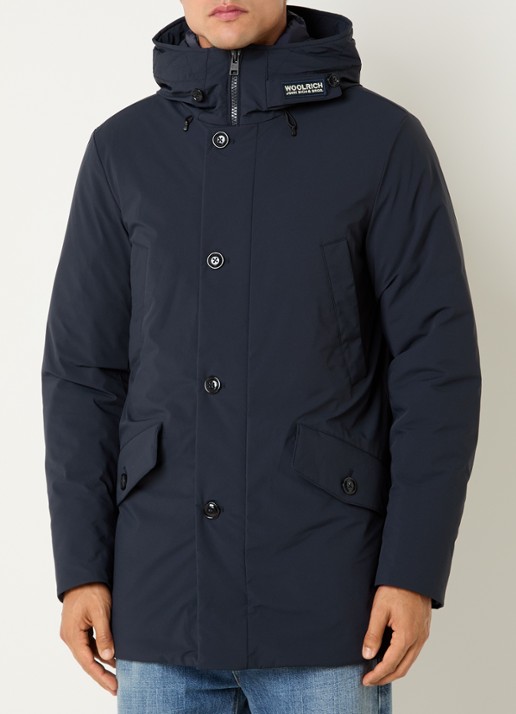 Woolrich Arctic gewatteerde parka met donsvulling en waterafstotende coating - detail donkerblauw