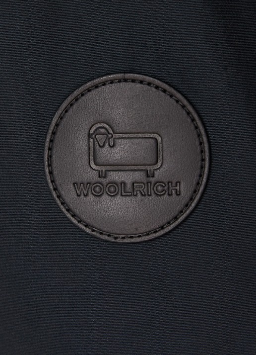 Woolrich Boulder gewatteerde jas met capuchon en steekzakken - detail 5 donkerblauw