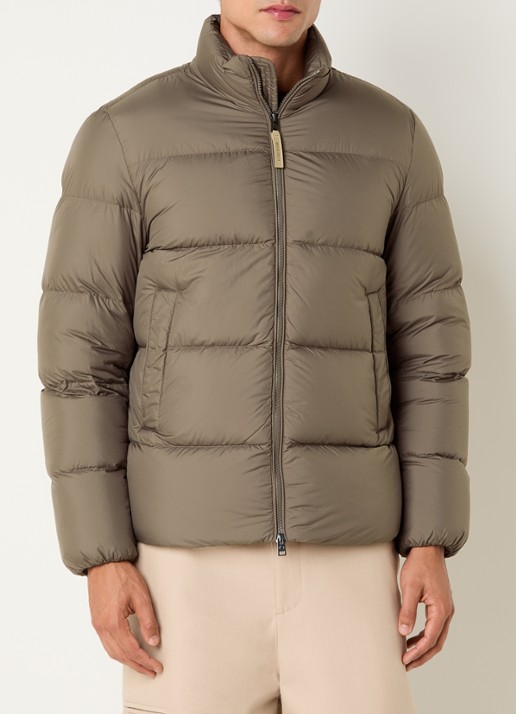 Woolrich Cloud Eagle puffer jack met donsvulling en steekzakken - detail taupe