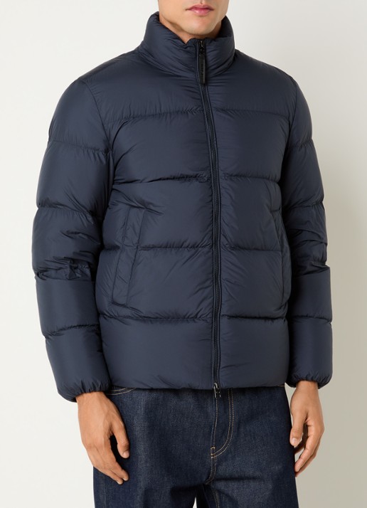 Woolrich Cloud Eagle puffer jack met donsvulling en steekzakken - detail donkerblauw