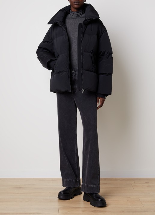 Woolrich Kelly puffer jack met donsvulling en steekzakken - voorkant 2 zwart