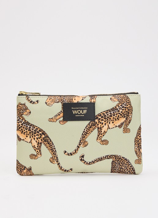 Wouf Avo Leopard toilettas met print - voorkant lindegroen