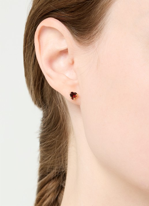 Wouters & Hendrix Heart Garnet oorknopjes verguld - voorkant 2 goud