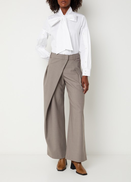 Xandres Pifo high waist wide fit pantalon in wolblend met steekzakken - voorkant 3 donkerbeige