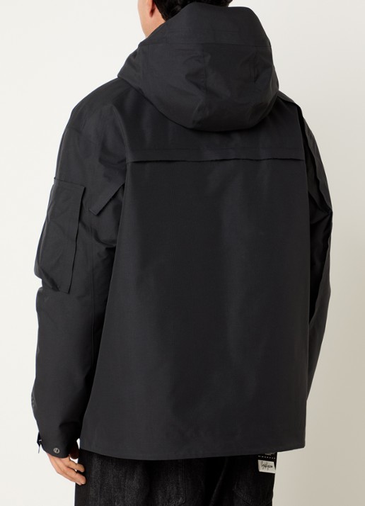 Y-3 Regenjack met capuchon en opgestikte zakken - achterkant 2 zwart
