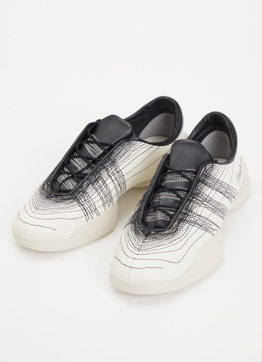 Y-3 Regu Embroidery sneaker van leer - detail wit
