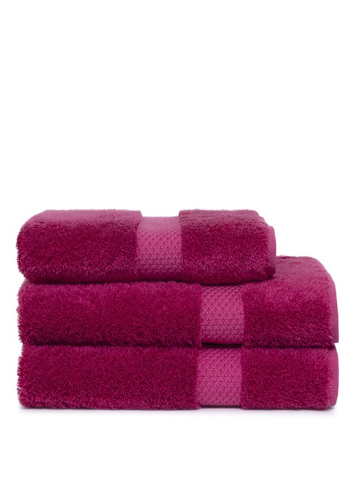 Yves Delorme Etoile badhanddoek - 700 gr/m2 - 55 x 100 cm - detail 4 fuchsia