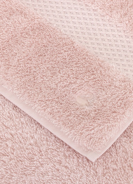 Yves Delorme Etoile gastendoek - 700 gr/m2 - 45 x 70 cm - achterkant lichtroze