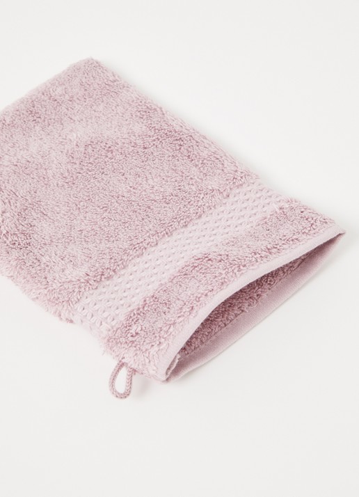 Yves Delorme Etoile washand - 700 gr/m2 - 16 x 22 cm - voorkant 2 lichtroze