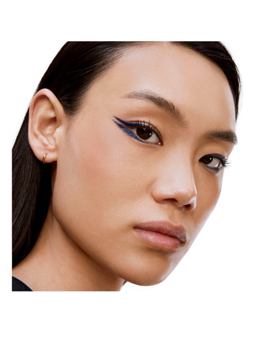 Yves Saint Laurent Lines Liberated - waterproof oogpotlood - detail 5 07 unconditional marine