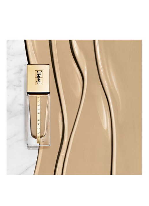 Yves Saint Laurent Touche Éclat Le Teint Foundation - detail 2 bd40