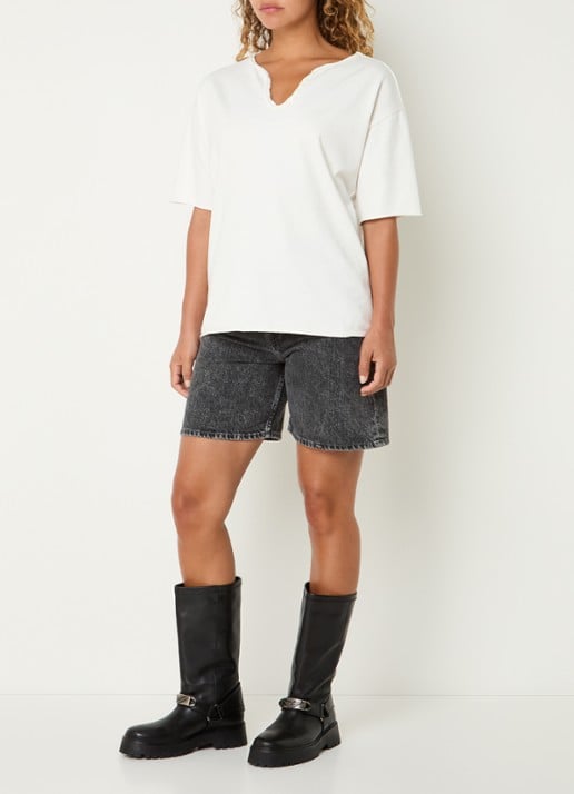 Zadig&Voltaire Meg T-shirt met V-hals - voorkant 3 gebroken wit