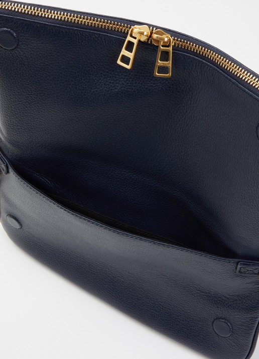 Zadig&Voltaire Rock Grained clutch van leer met afneembare schouderriem - detail 3 donkerblauw