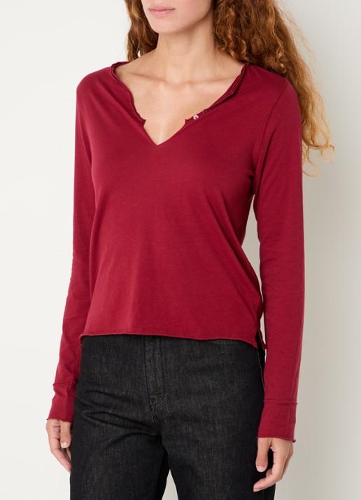 Zadig&Voltaire Tuni longsleeve met V-hals en sierknopen - detail rood