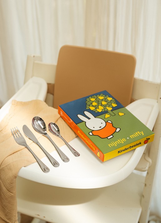 Zilverstad Nijntje kinderbestekset 4-delig - detail 5 zilver