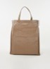 Shopper met leren details en lakfinish - Lichtbruin