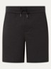 Wide fit korte broek met steekzakken en structuur - Zwart