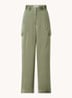Cary high waist loose fit broek van satijn met klepzakken - Bronsgroen