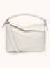 Puzzle Edge Small handtas van kalfsleer - Wit