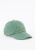 Pet met logoborduring  - Lindegroen