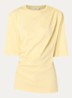 Oline T-shirt met plooidetail en asymmetrische zoom - Lichtgeel